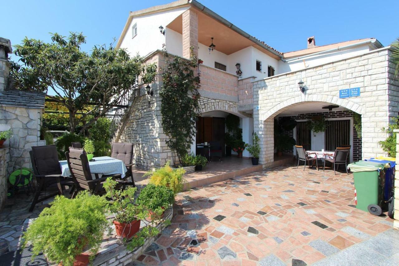 Guest House Rexa Rovinj Exterior photo